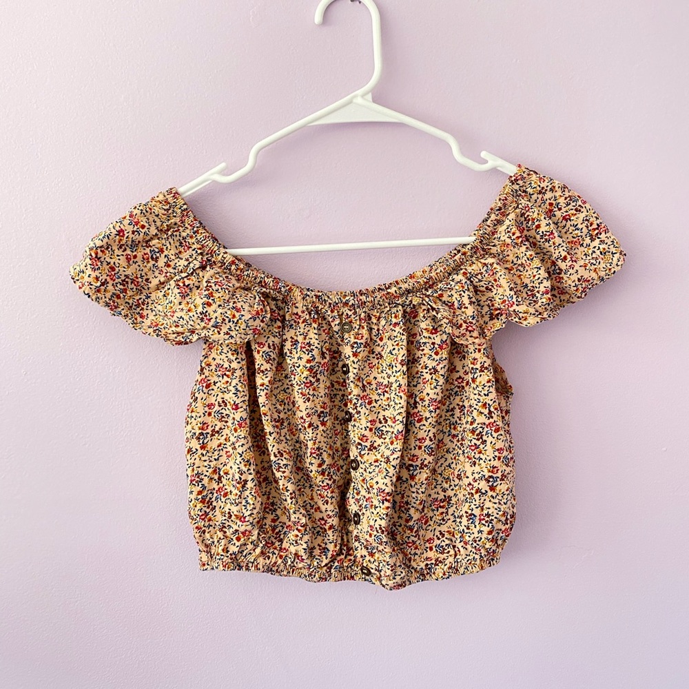 Pink off the shoulder blouse with buttons